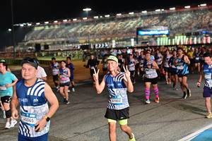 BIB: 
                            <button type="button" onclick="openModal(23311985)" class="btn btn-primary btn-sm float-right btn-popup" data-toggle="modal" data-target=".modal-high-quality">
                        <i class="fas fa-shopping-cart"></i> Add to Cart
                    </button>
                                            <button type="button" onclick="isThisMe(23311985, true)" class="btn btn-success btn-sm float-right btn-popup btn-isme hidden" data-toggle="tooltip" data-placement="bottom" title="นี่คือรูปของคุณใช่ไหม คลิกที่นี่เพื่อเอาเข้าอัลบั้ม">
                        <i class="fas fa-plus"></i> Add to album
                    </button>
                    <button type="button" onclick="isThisMe(23311985, false)" class="btn btn-warning btn-sm float-right btn-popup btn-isnotme hidden">
                        <i class="fas fa-ban"></i> Remove from album
                    </button>